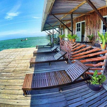 מלון Mabul Island Sipadan Micro Dive מראה חיצוני תמונה